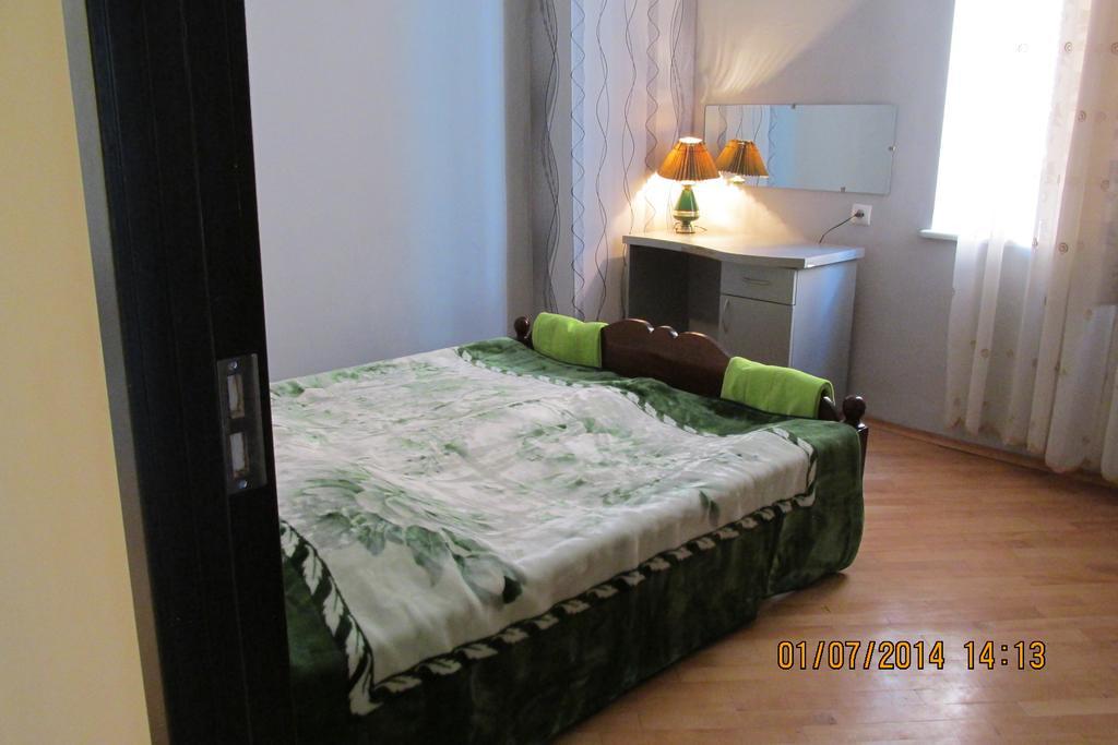 Guest House Lviv Грузия كوتايسي الغرفة الصورة